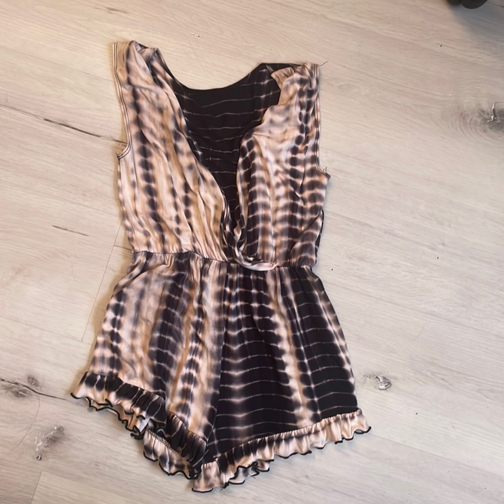Adorable youth girls romper